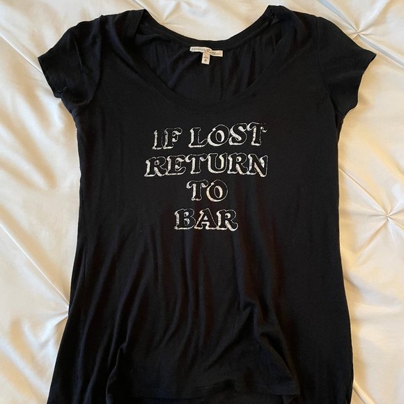 'If lost return to bar' black graphic tee - Picture 2 of 2